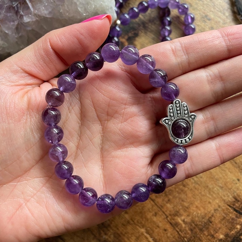 High Quality Amethyst Crystal Bracelet with Hamsa Charm